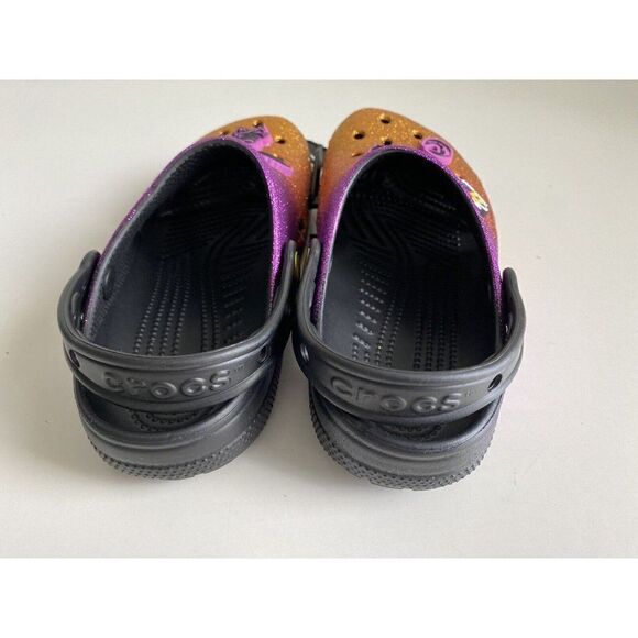Crocs Disney Hocus Pocus Slip On Classic Clogs Sandals Jibbitz Sz Women’s 6 NEW - Picture 7 of 12